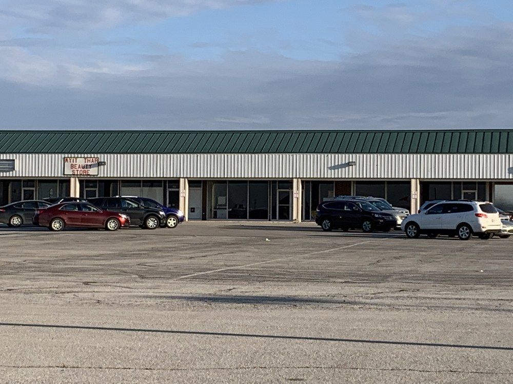Kmart Plaza South: 7500 S. Anthony Blvd., Fort Wayne, IN 46816